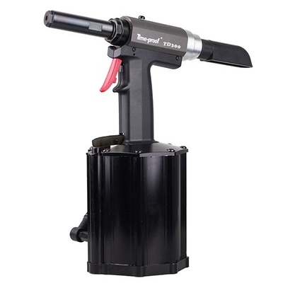 Stroke 17mm Automotive Rivet Tool Air Rivet Gun สำหรับหมุดย้ำเครื่องยนต์รถยนต์